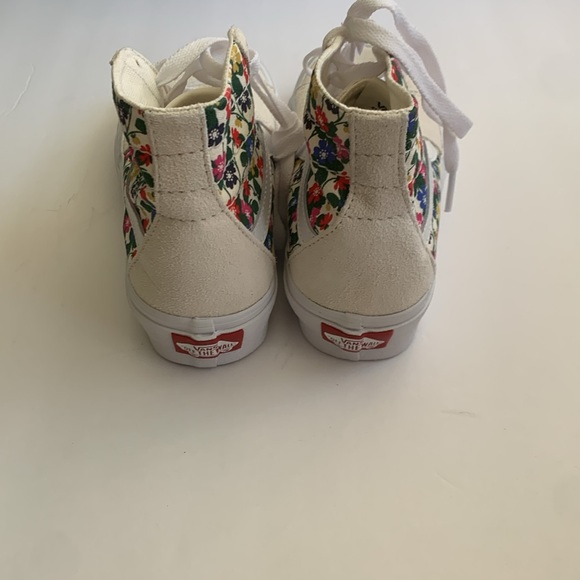 NWOB Vans Sk8 Hi with flower print - Picture 3 of 5